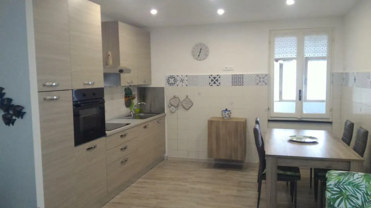La Casa Di Andrea Apartment Levanto